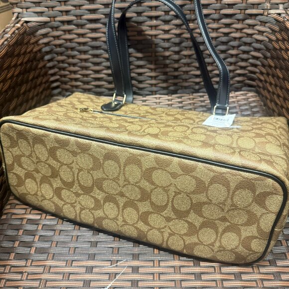 coach Gallery Tote Bag In Signature Canvas ca187 - Picture 5 of 8